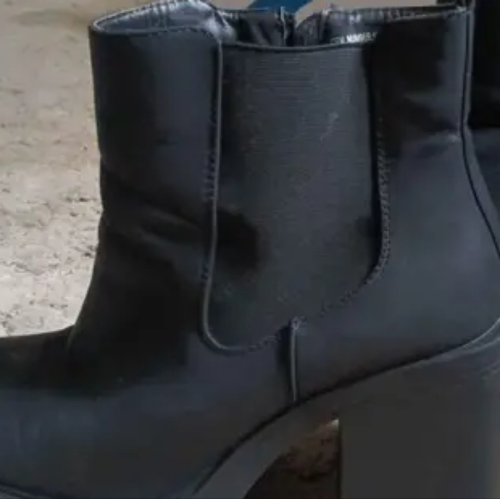 Torrid heeled boots